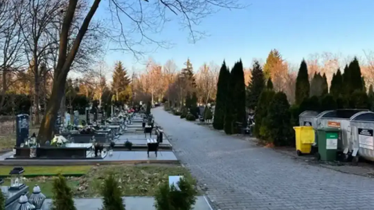 Na gorzowskim cmentarzu kradną na potęgę